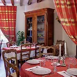 Relais D'auvergne فندق Saint-Gervais-dʼAuvergne