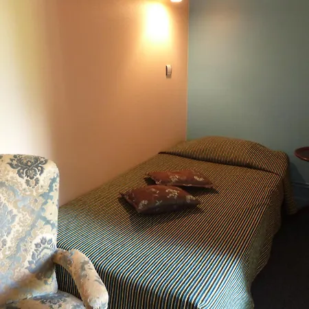 Relais D'auvergne Hotel