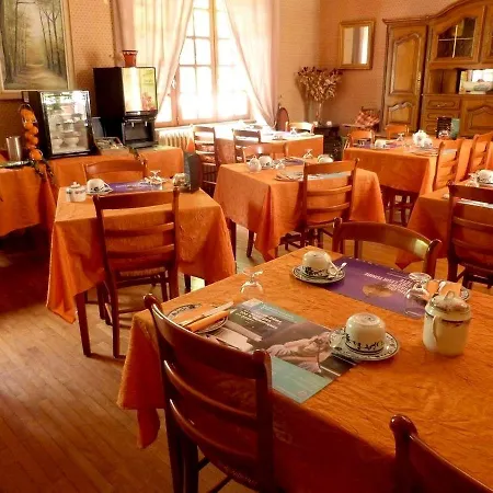 Relais D'auvergne فندق