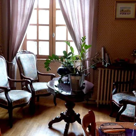 فندق Relais D'auvergne 3*