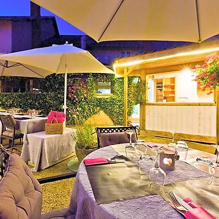 Relais D'auvergne فندق 3*