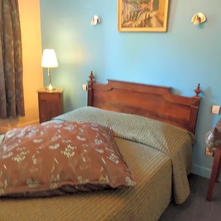 فندق Relais D'auvergne 3*