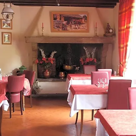 Relais D'auvergne فندق 3*