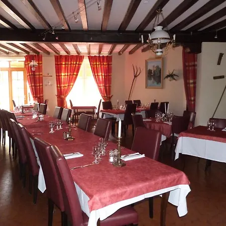 Relais D'auvergne ホテル 3*