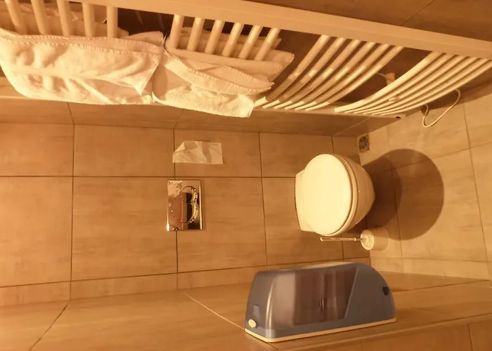 Relais D'auvergne Hotel