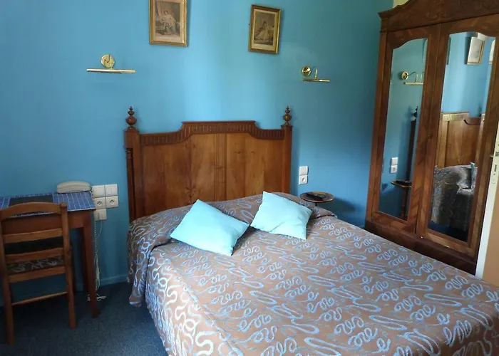 Relais D'auvergne מלון 3*